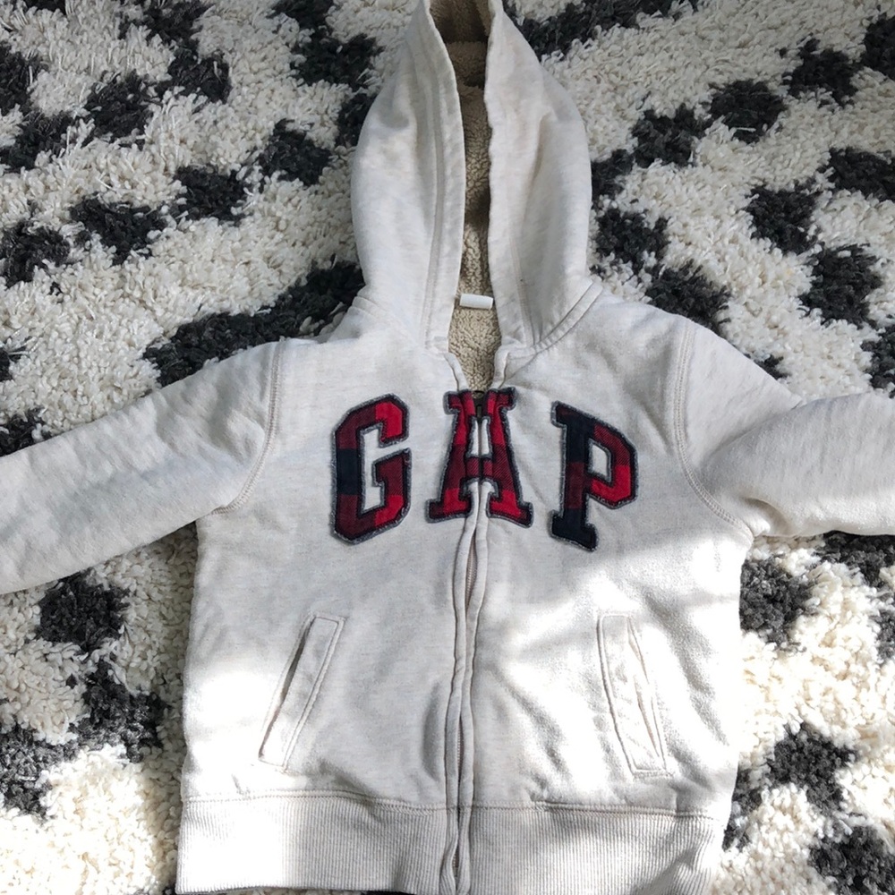 GAP fleece lined sweatshirt